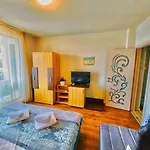 Diamond №1 - Relax Views Sea And Pool Apartament Burgas